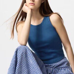 Uniqlo Ribbed Cropped Bra Top